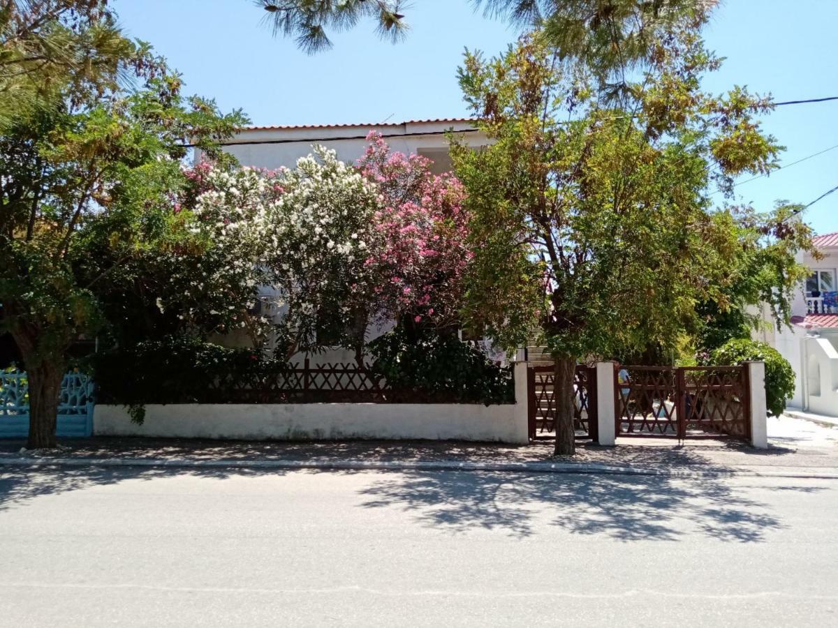 PrínosIrene House公寓 外观 照片